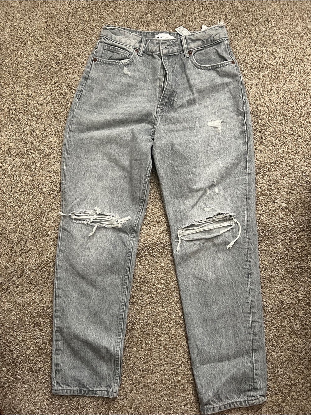 Zara Light Gray Distressed Relaxed Jeans